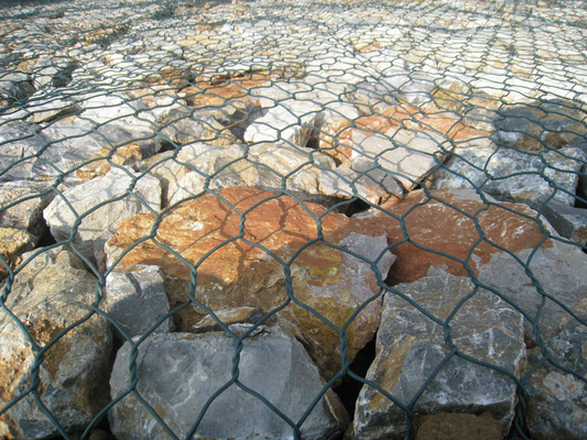 Προσαρμοσμένο Galfan συγκολλημένο Gabion Basket 6 * 8CM Μέγεθος Διάτρησης Μέγεθος