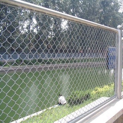 3.0 4.0 5.0mm Υφαντό κράμα Galfan Ζυγισμένο κράμα Wire Chain Link Φράχτης