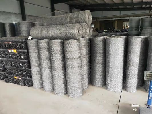 1.5mm Ζυγισμένο σιδηρούνιου σύρματος Chickenwire Mesh φράχτης για την κατασκευή κλουβί