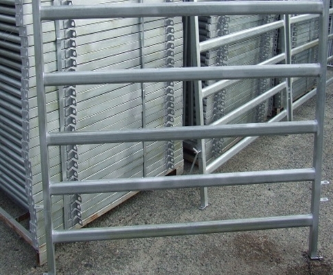 Προσαρμοσμένο Πίνακα Φράχτη Wire Mesh Ζυθοποιημένο Φράχτη Ζωοτροφίας Πίνακα Tight Mesh